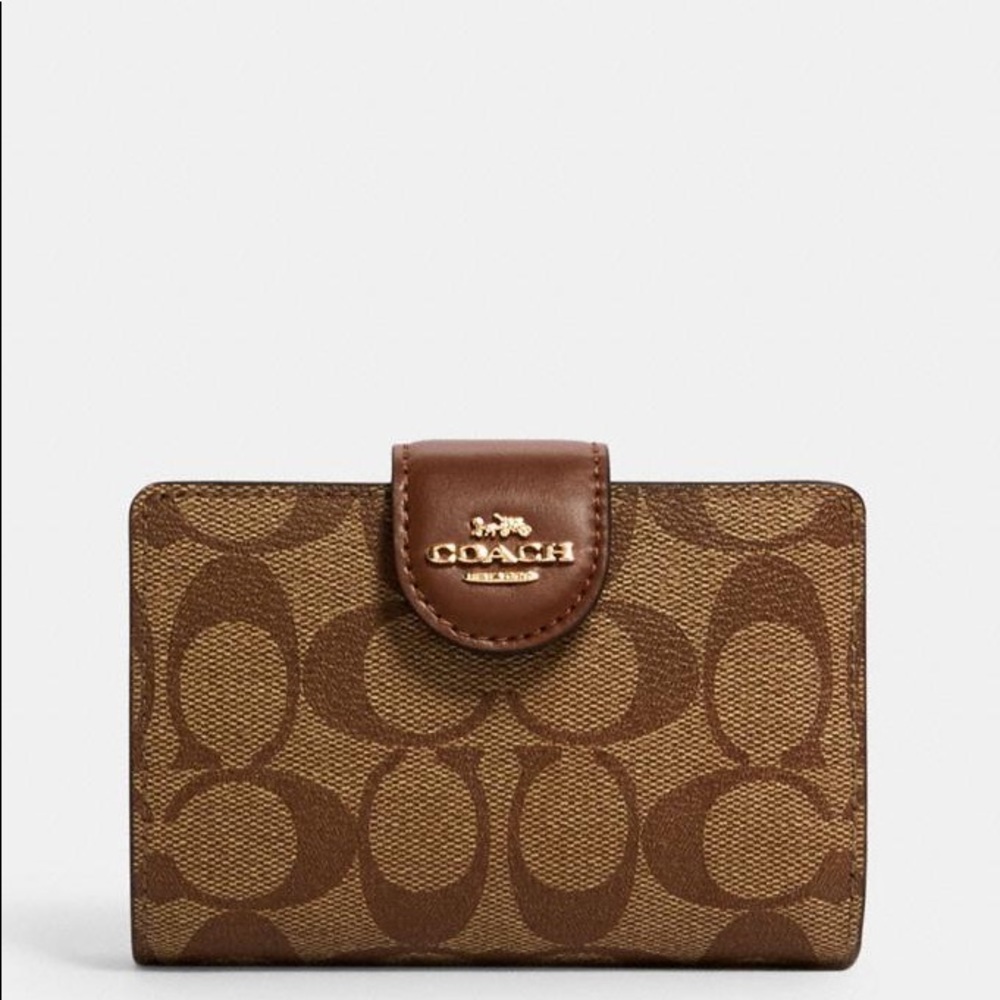 NEW❤️ COACH WALLET